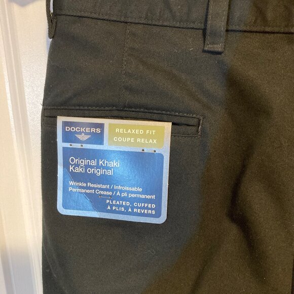 NEW Men's Black Dockers Original Khaki Relaxed Fit, 30x32 - Picture 6 of 7